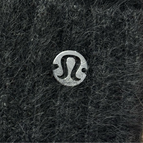 NWT Lululemon Fuzzy Cashmere Beanie In Heathered Light Onyx